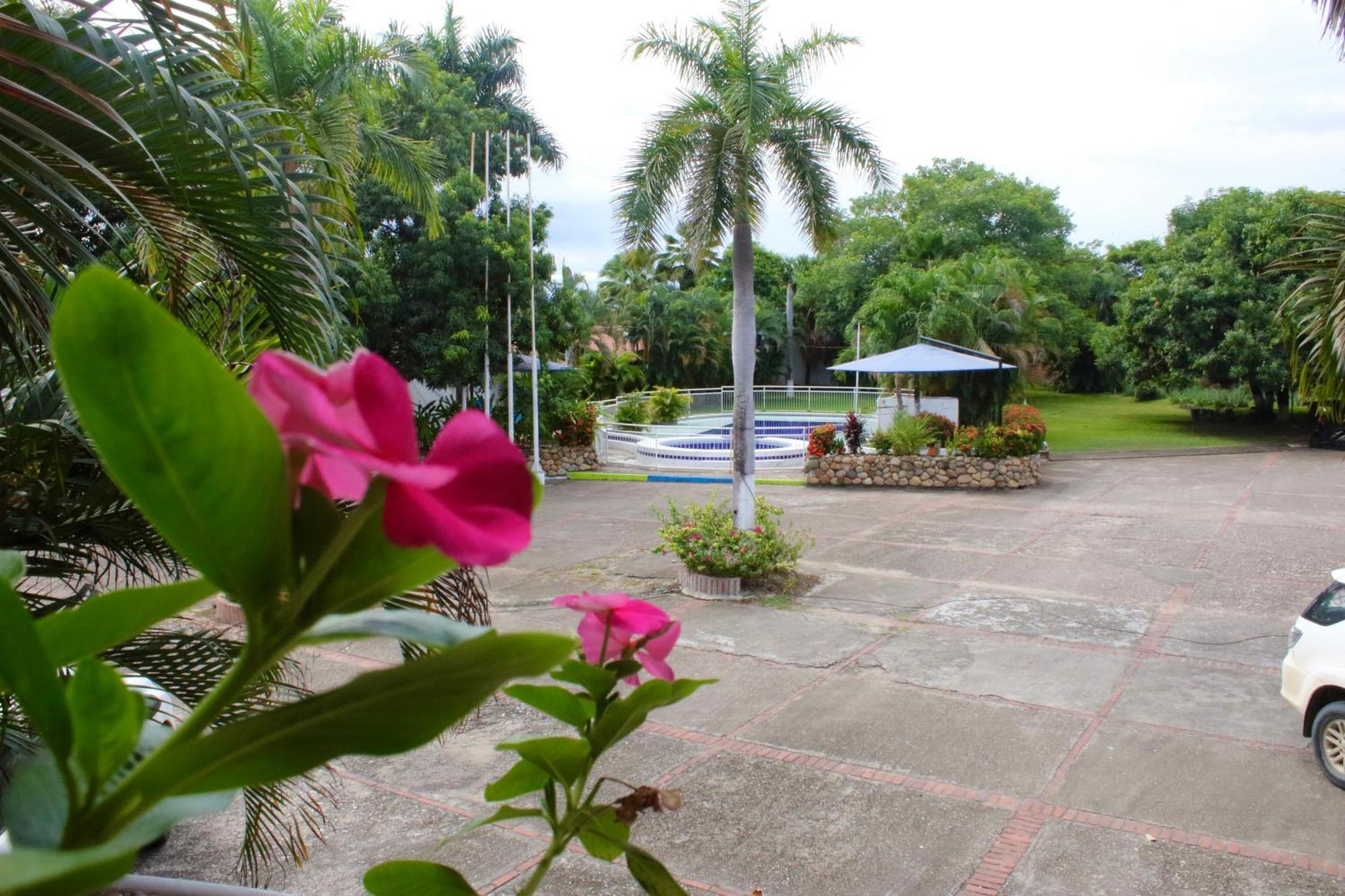 Hotel Mar Azul Neiva Нейва Экстерьер фото